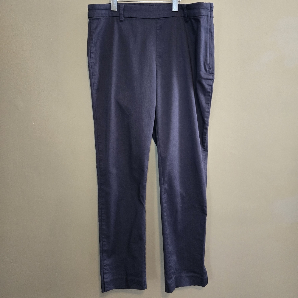H&M Women's Blue 3/4 Length Dress Pants Straight Leg Size 8 Office Business